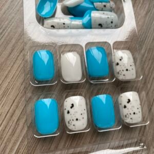 Blue & White miniatura
